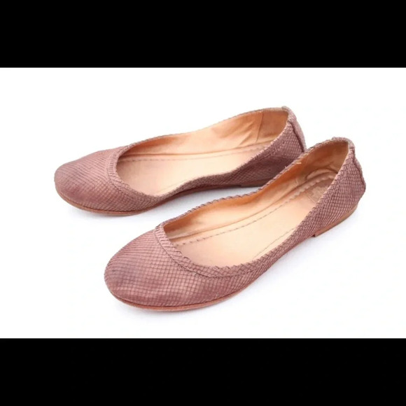 Frey Carson flats - Picture 6 of 8